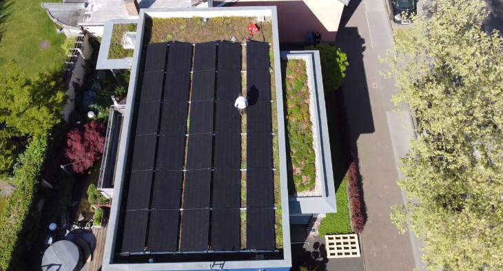 photo_5472355580480961430_x